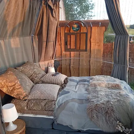 Luksusowy namiot Mols Glamping *